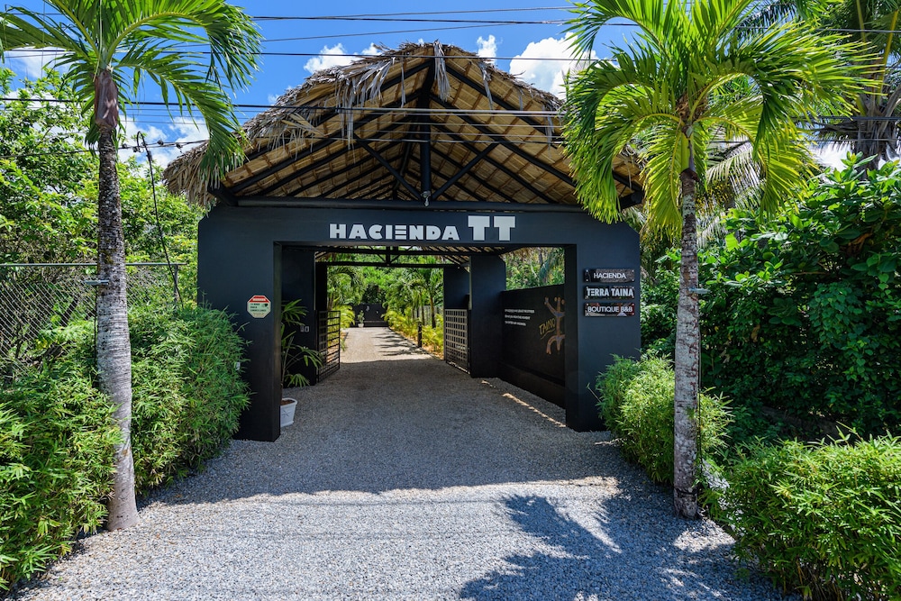 Adults Only Hacienda Terra Taina