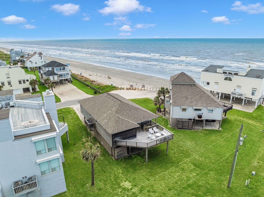 Maree by the Sea by Ryson Vacation Rentals