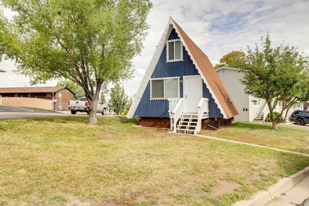 Evanston Vacations - Charming Evanston A-frame: Dog Friendly! - Property Image 6