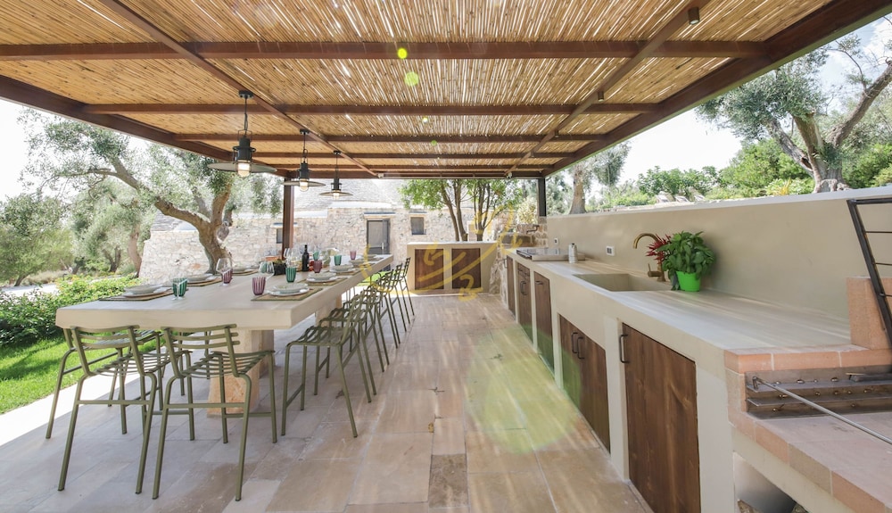 TD Trulli Amabilia Design Luxury Trulli w Pool photo 5