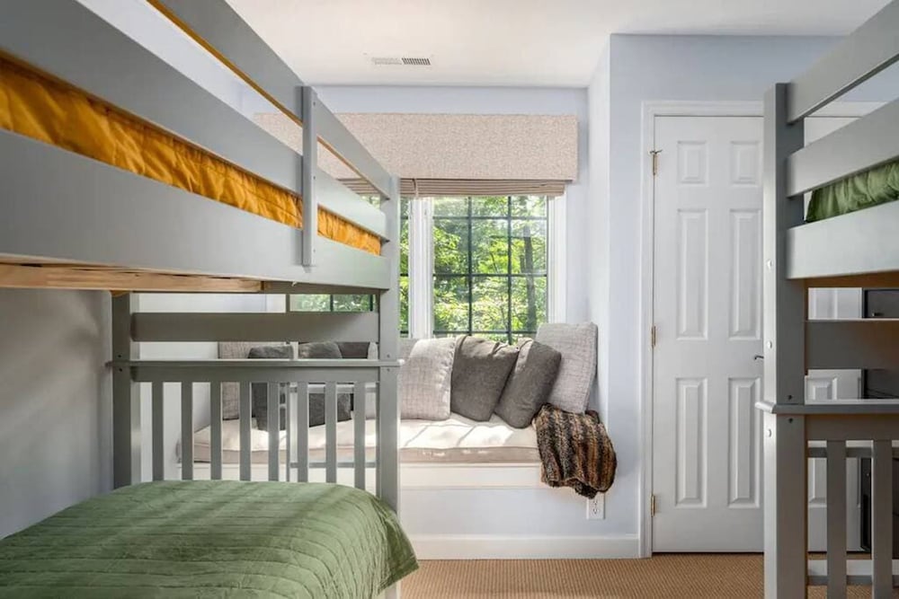 Adventure Awaits - Family Home