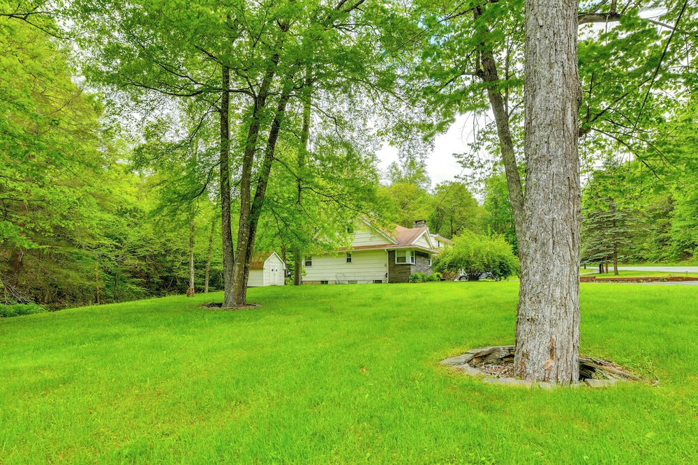 Serene Home w/ On-site Brook in Callicoon Center
