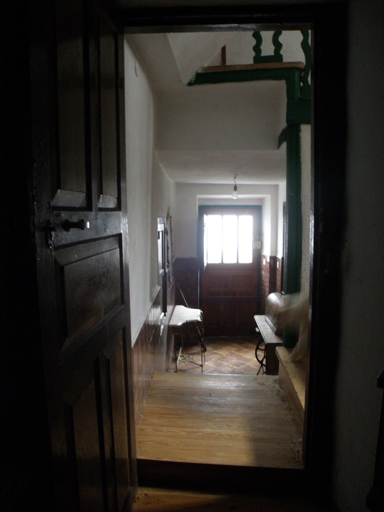 Photo 32