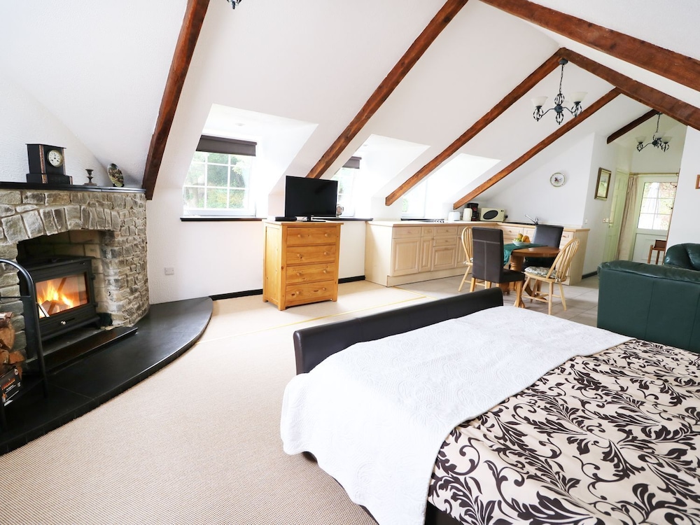 Loft Apartment