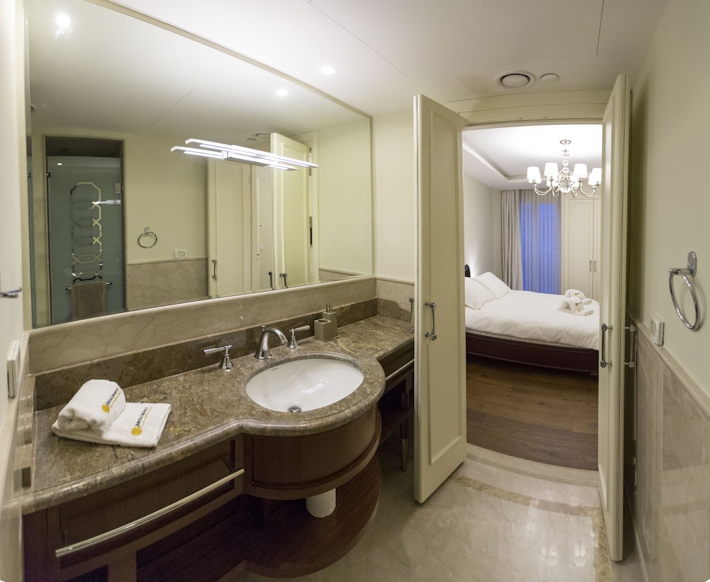 Suite WA B1 - Waldorf Astoria Residences - Jerusalem-Rent view 4
