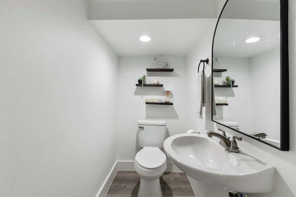 Modern 3BR Family Retreat in Downtown Houston