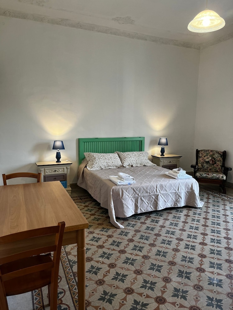 Mille Lire B&B