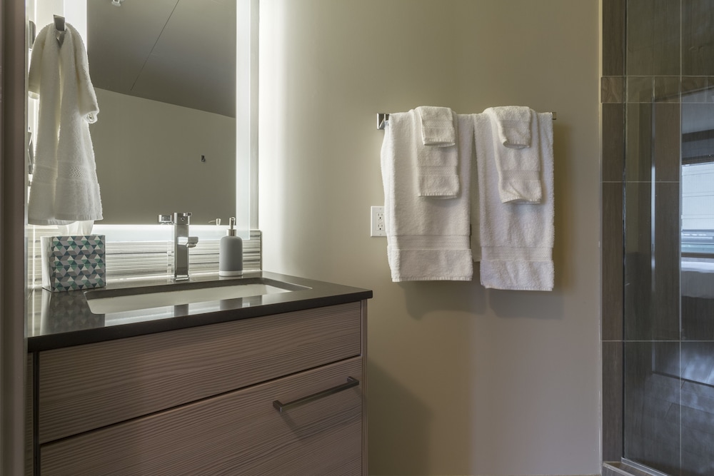 Domicile Suites At Verve