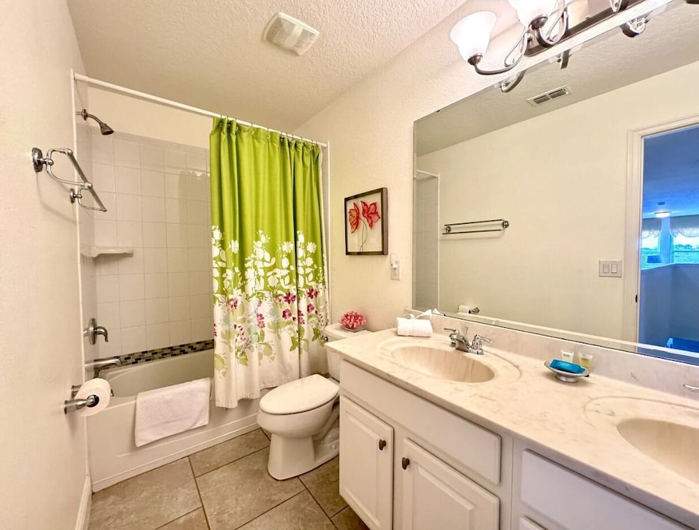 Solterra 6Br Retreat W/ Lazy River & Water Slide