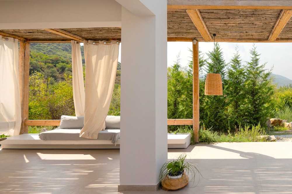Aristi Villa Ena in Volvi