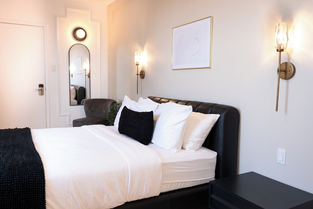 Unique Stays - 4114 St-Denis