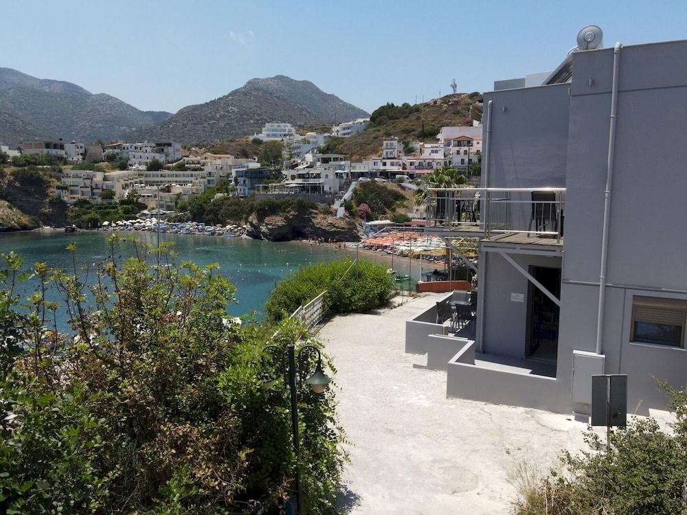 Villa Maria Apartment Sea View by Estia view 2