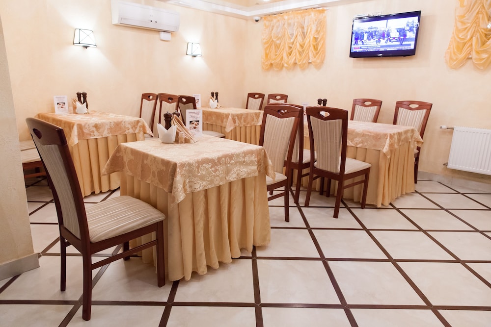 Gubernsky Hotel