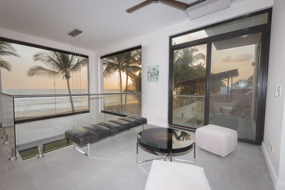 Beachfront Casa Buena Onda - Hermosa Palms 5
