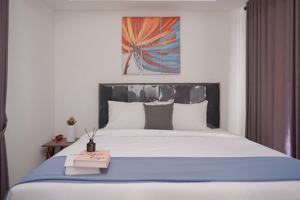 Elegant And Homey 1Br Apartment Tamansari Bintaro Mansion
