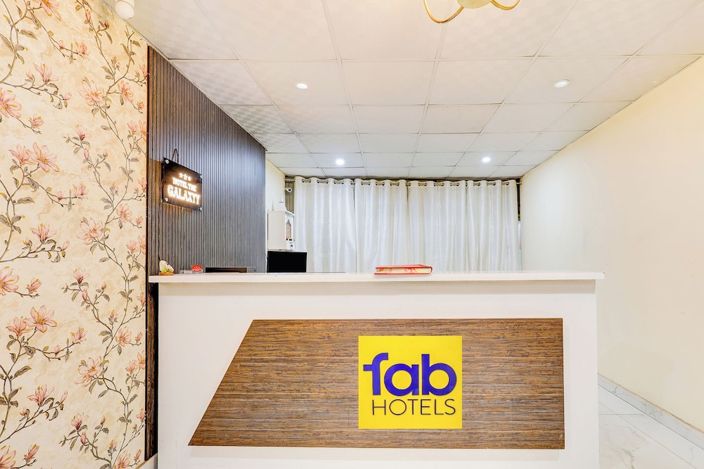 Fabhotel The Galaxy