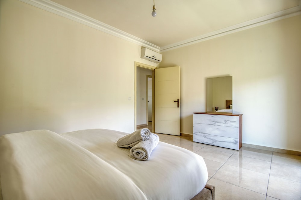 Veil 3-Bedroom Apartment in Aley