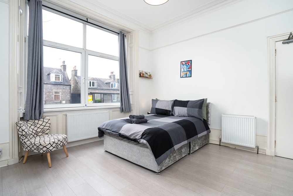 Cosy Fully Equipped Studio 2 Close to University