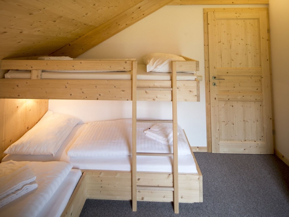 Chalet With Infrared Sauna