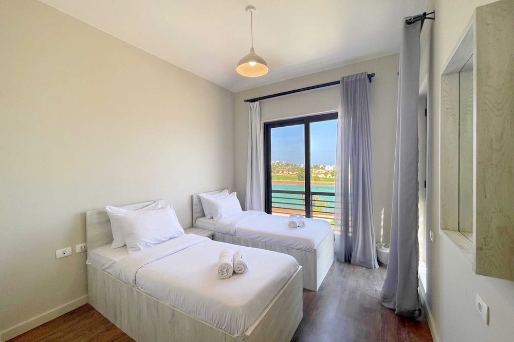 Xuru Stays I Poised & Pearly 3 BDR Villa @ Cyan El Gouna
