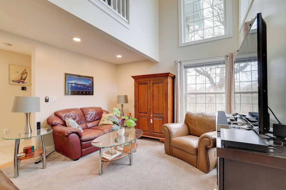 1 Mi to Beach: Nature Paradise in Lake View!