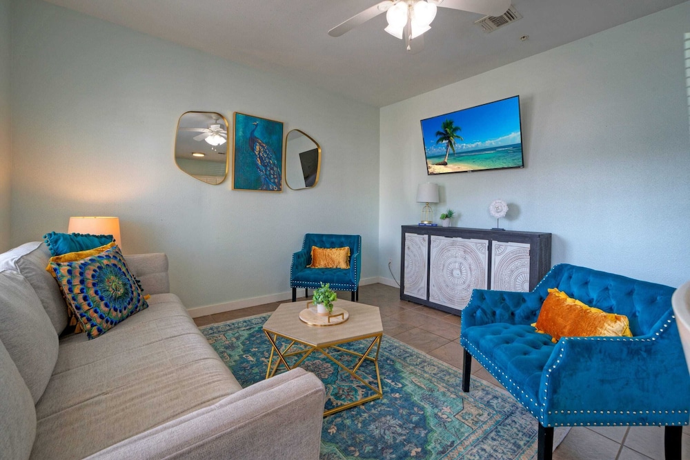 6 Condos in Costa Bahia Sleeps 40 + Prime Location, Golf Cart Zone