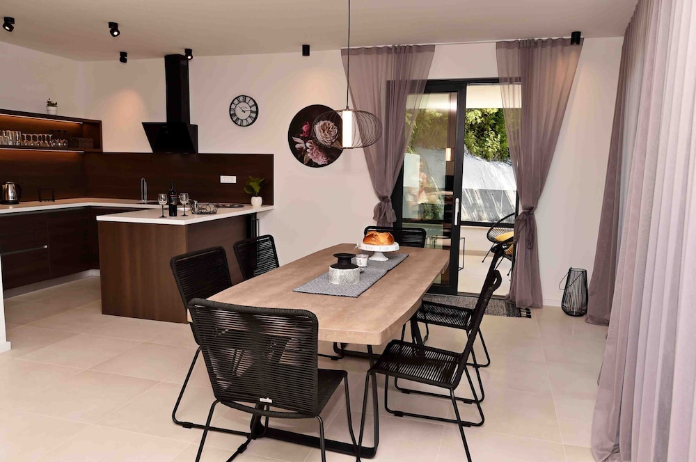 Villa Bella Vista A in Icici
