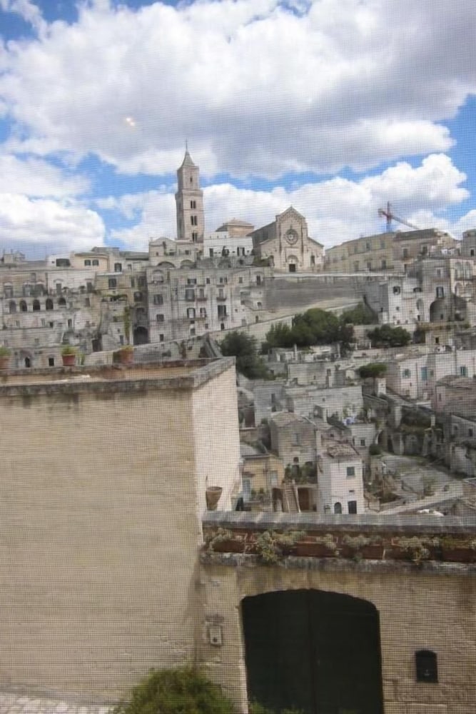 Hotel L Hotel In Pietra - Image 1