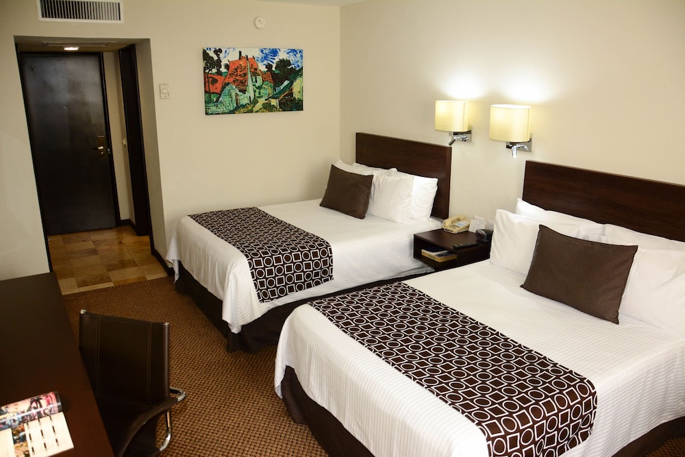Culiacan Vacations - Wyndham Executivo Culiacan - Property Image 5