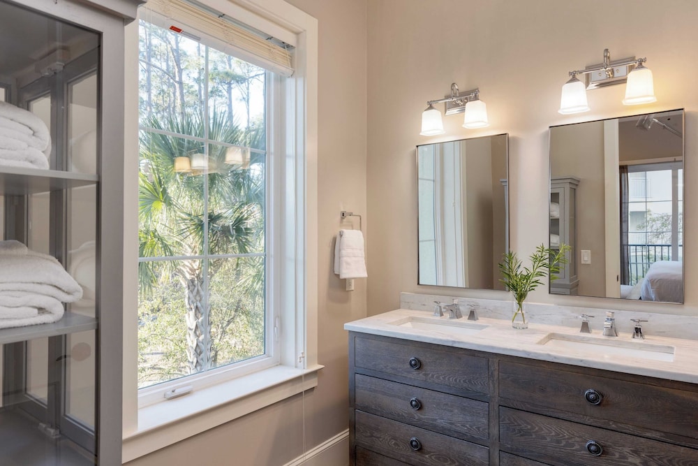Sleeps 48, 2 Homes w/ Private Beach Access Bradley Circle Buyout by Avantstay