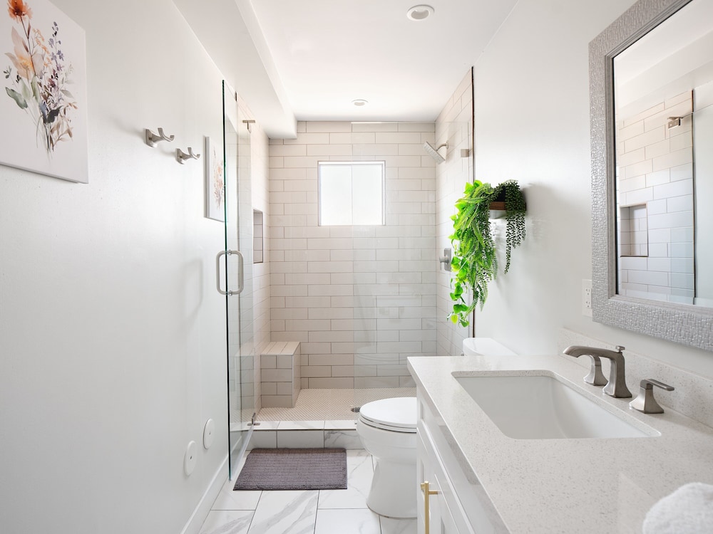 Sunset - Private Pool & Spa - Walk to Old Town