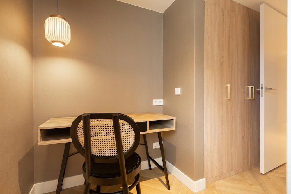 3-bedroom Duplex Apartment in Den Haag