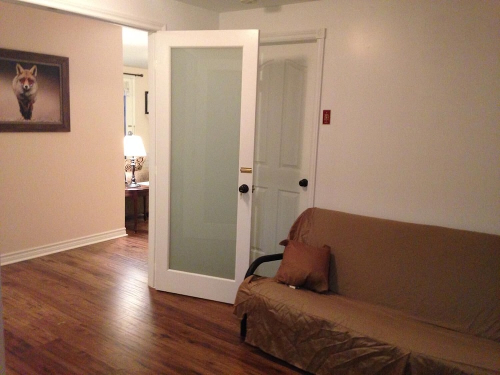 Wrights Creek Tourist Home