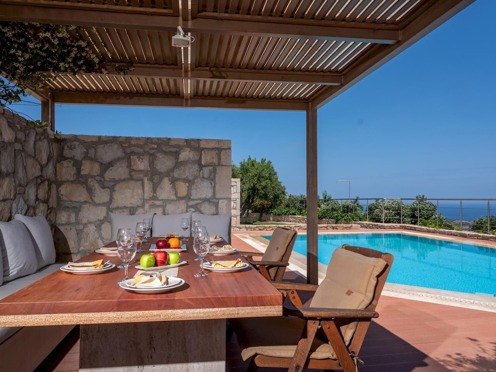 Luxury Villa Hara With Private Pool
