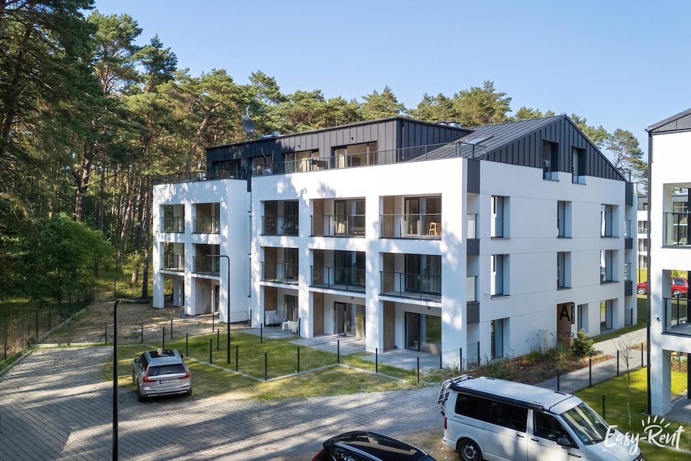 Apartment Lukecin Near Beach and Pool