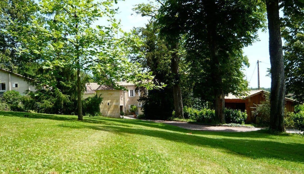 Chateau Le Baudou view 4