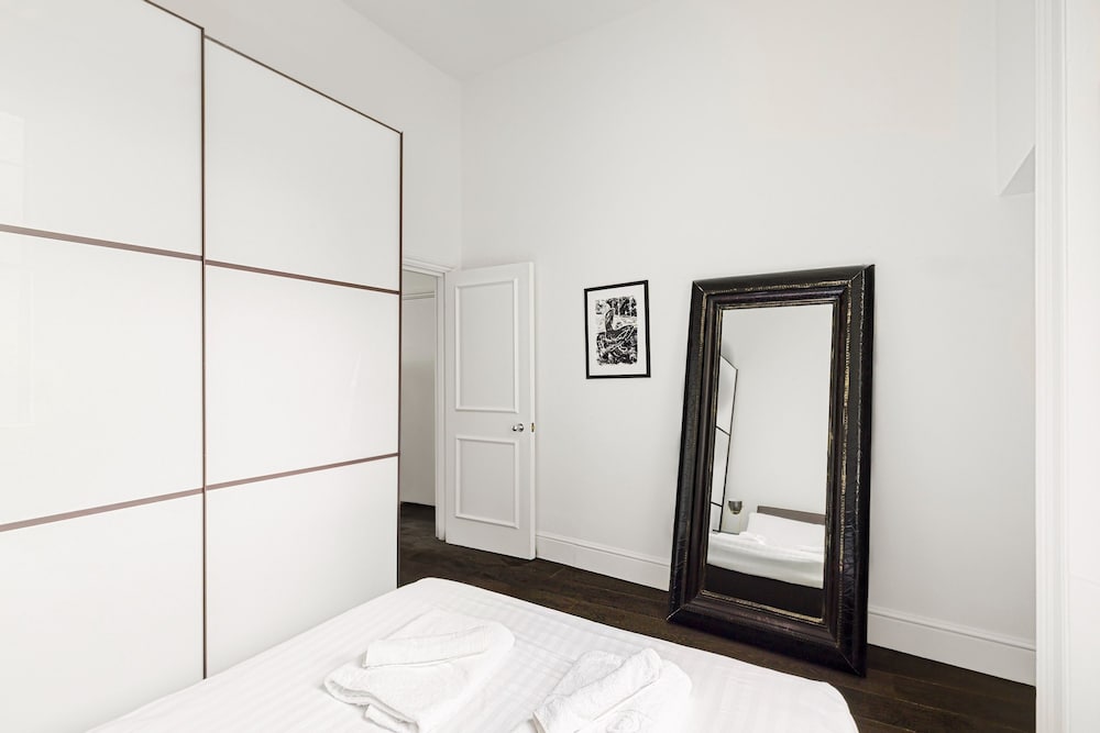 Eson2 The Dawson Place 1 Bedroom Flat