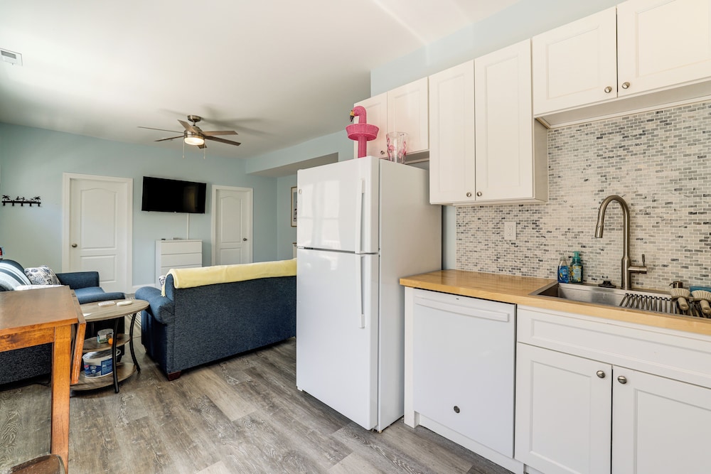 Walk to Beach & Explore Boardwalk: Wildwood Escape