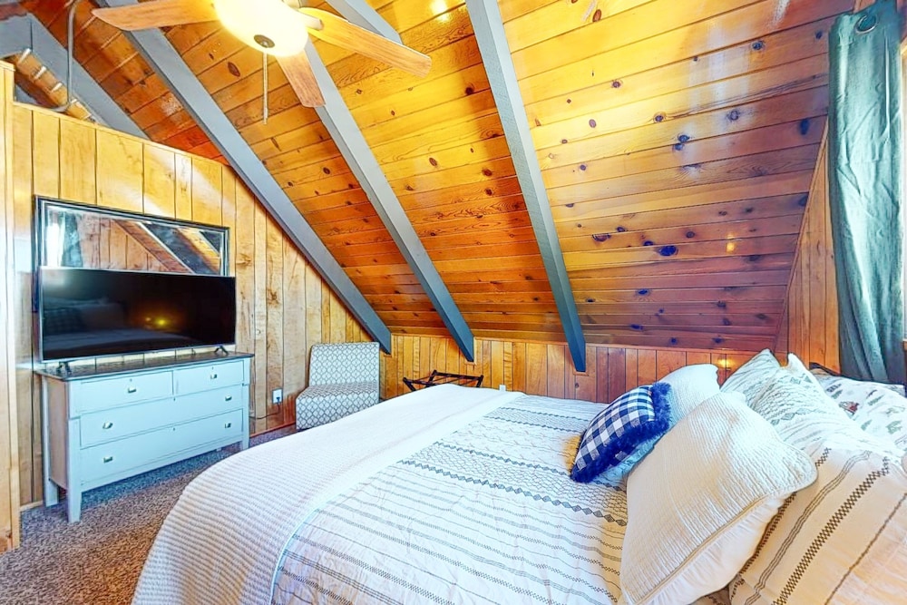 Big Bear Bungalow #643