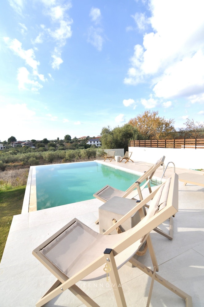 Zennova 65 Villa Vanina
