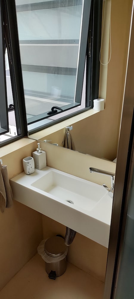 Athina Art Apartments