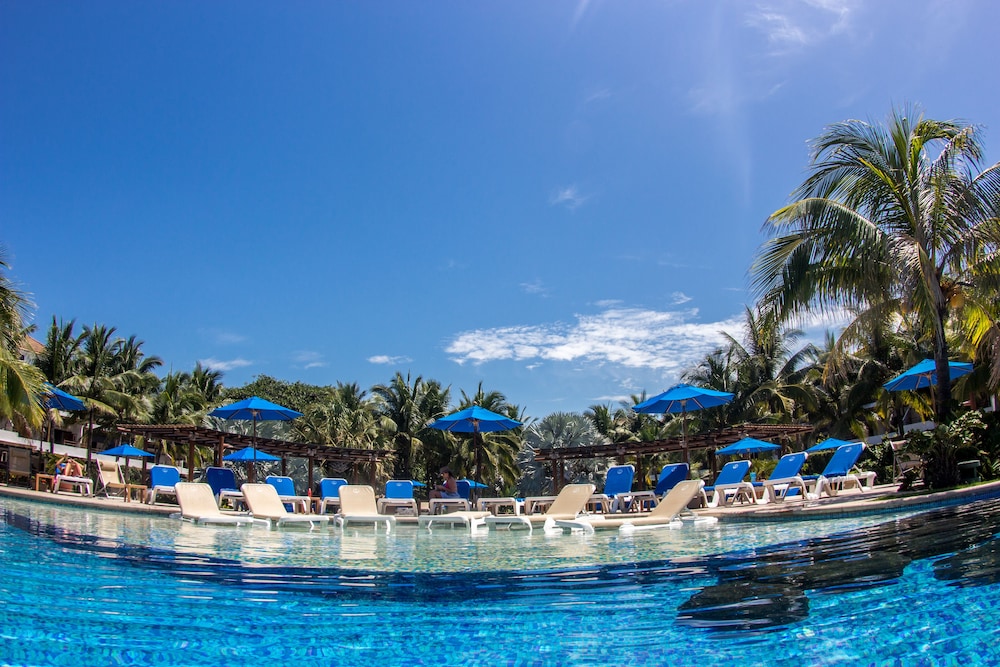 Luxury Villas Monterrico