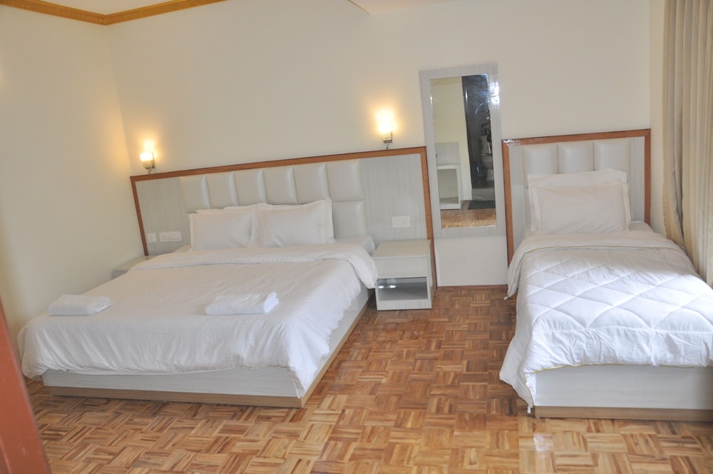 Kunden Fortune Resort Gangtok Near MG Marg