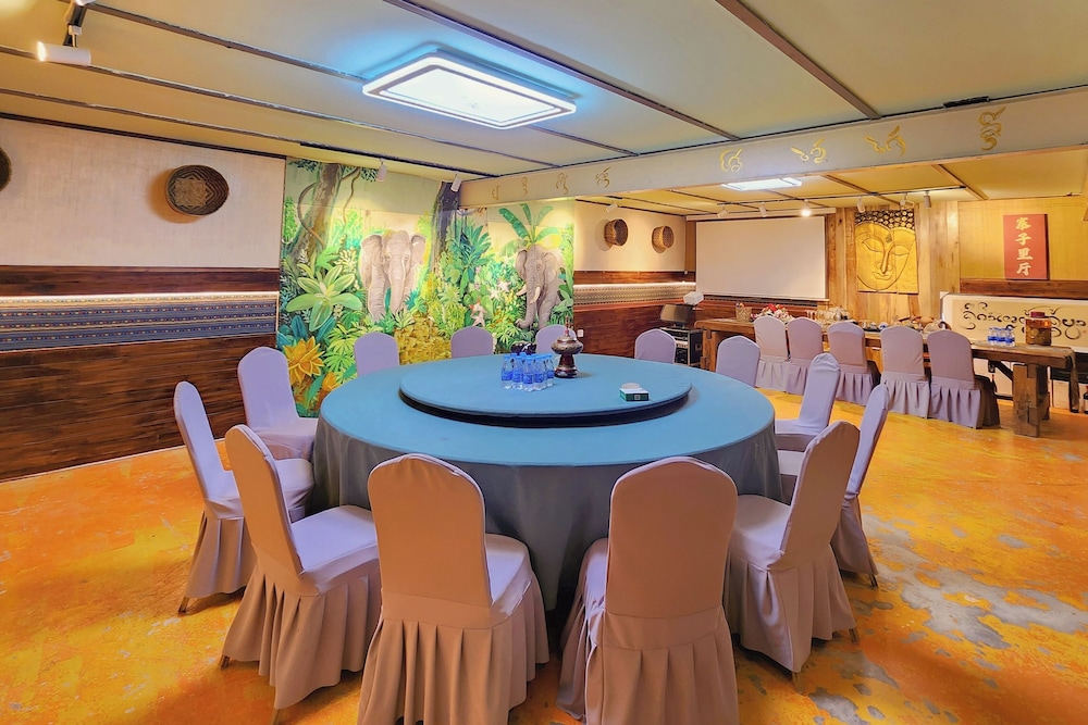 Zhaizili Resort Xishuangbanna