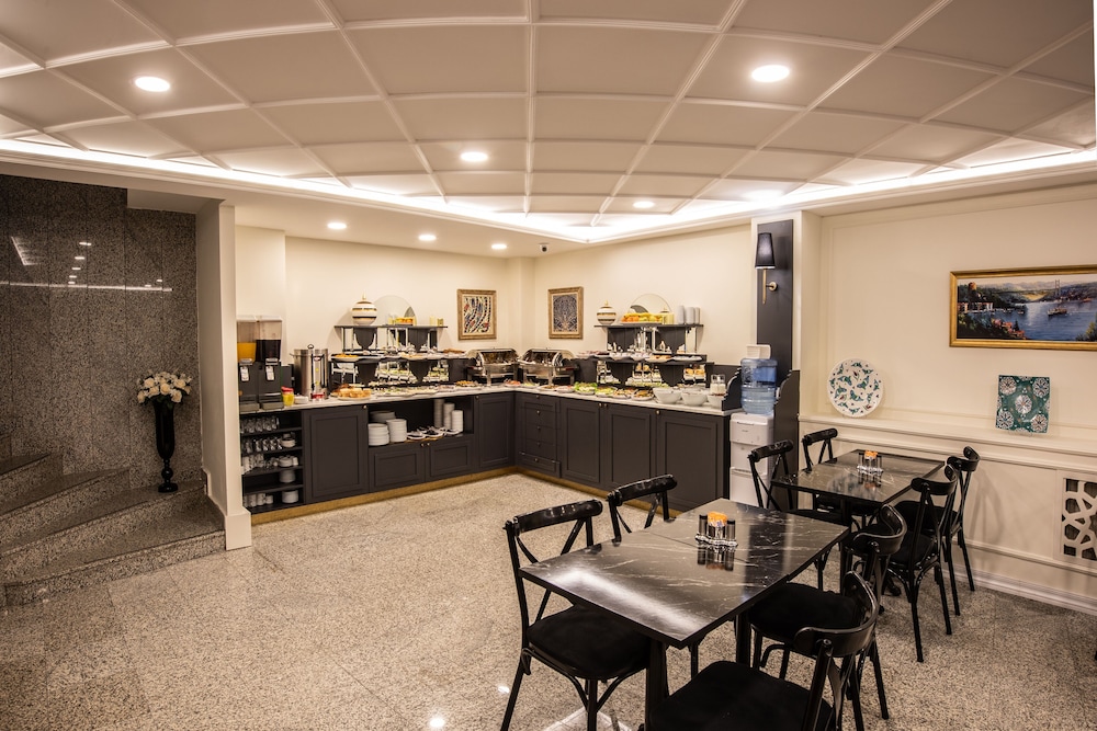 Royal Bosphorus Otel - Image 13