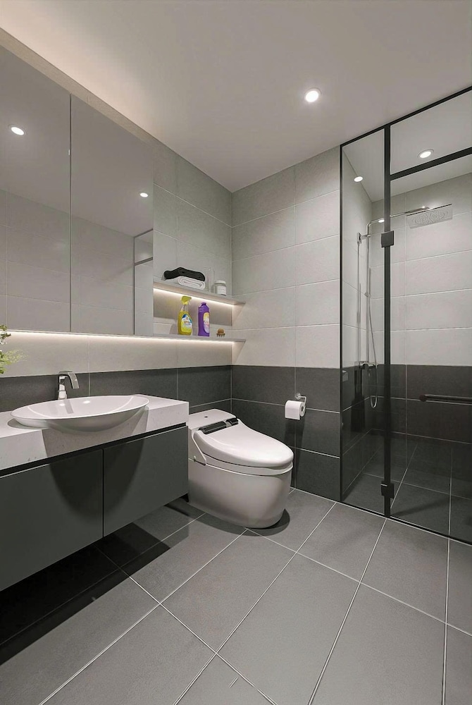 Apartment Landmark 81 by Urban Home
