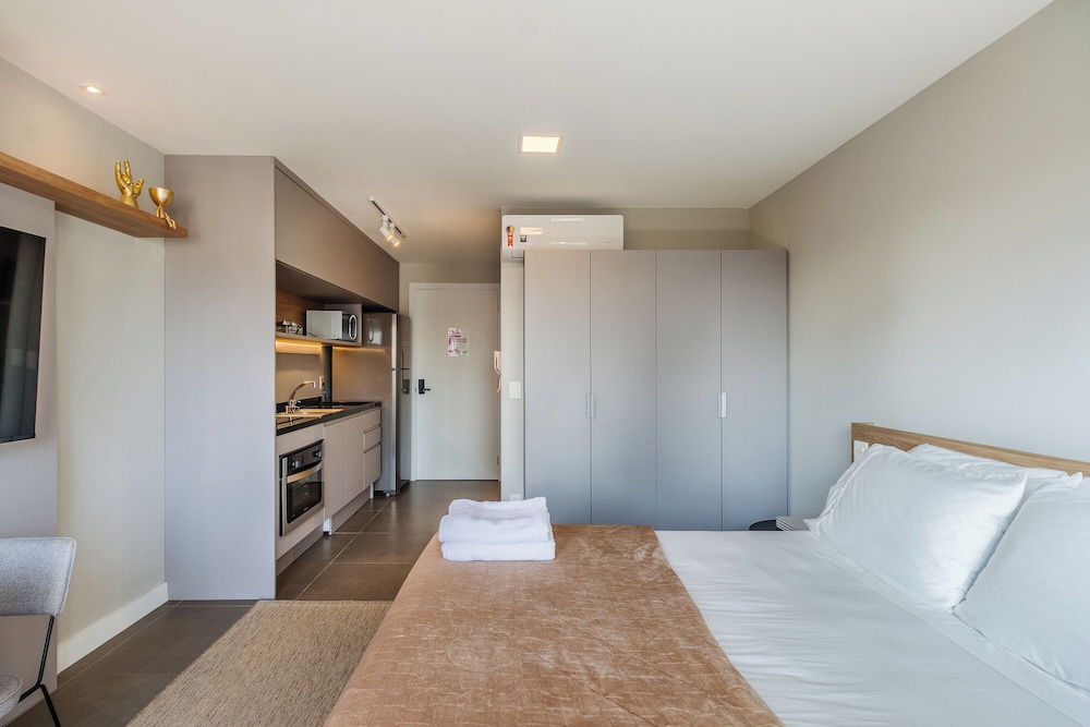High-standard Studio in Moinhos Gos1007