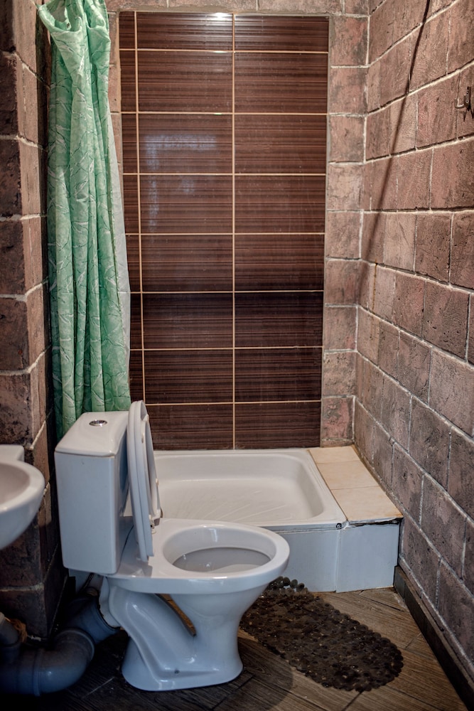 Nice Hostel 33