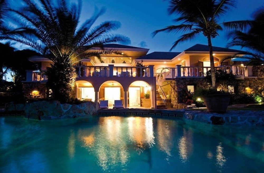 Villa Indigo - Image 1