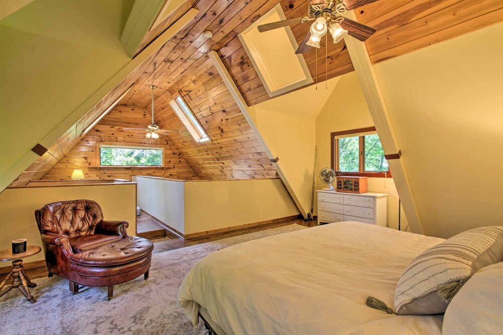 Secluded A-frame Hideaway w/ Wraparound Deck! view 3
